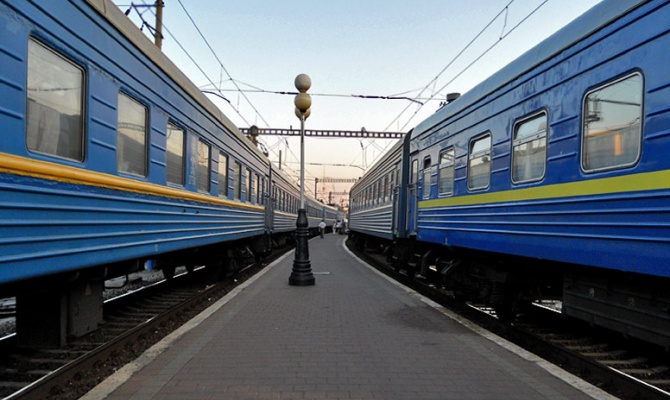 Укрзалізниця призначила 4 додаткові поїзди в популярних напрямках