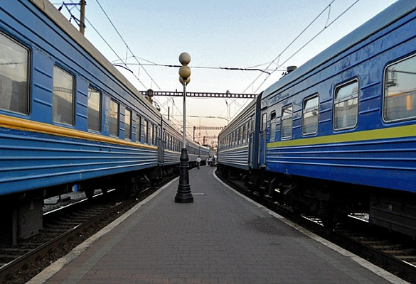 Укрзалізниця призначила 4 додаткові поїзди в популярних напрямках